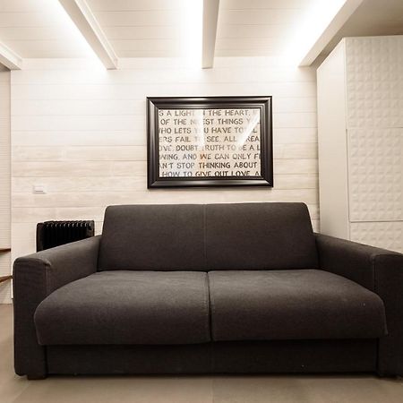 Riviera Di Chiaia 155 Apartment Наполи Екстериор снимка