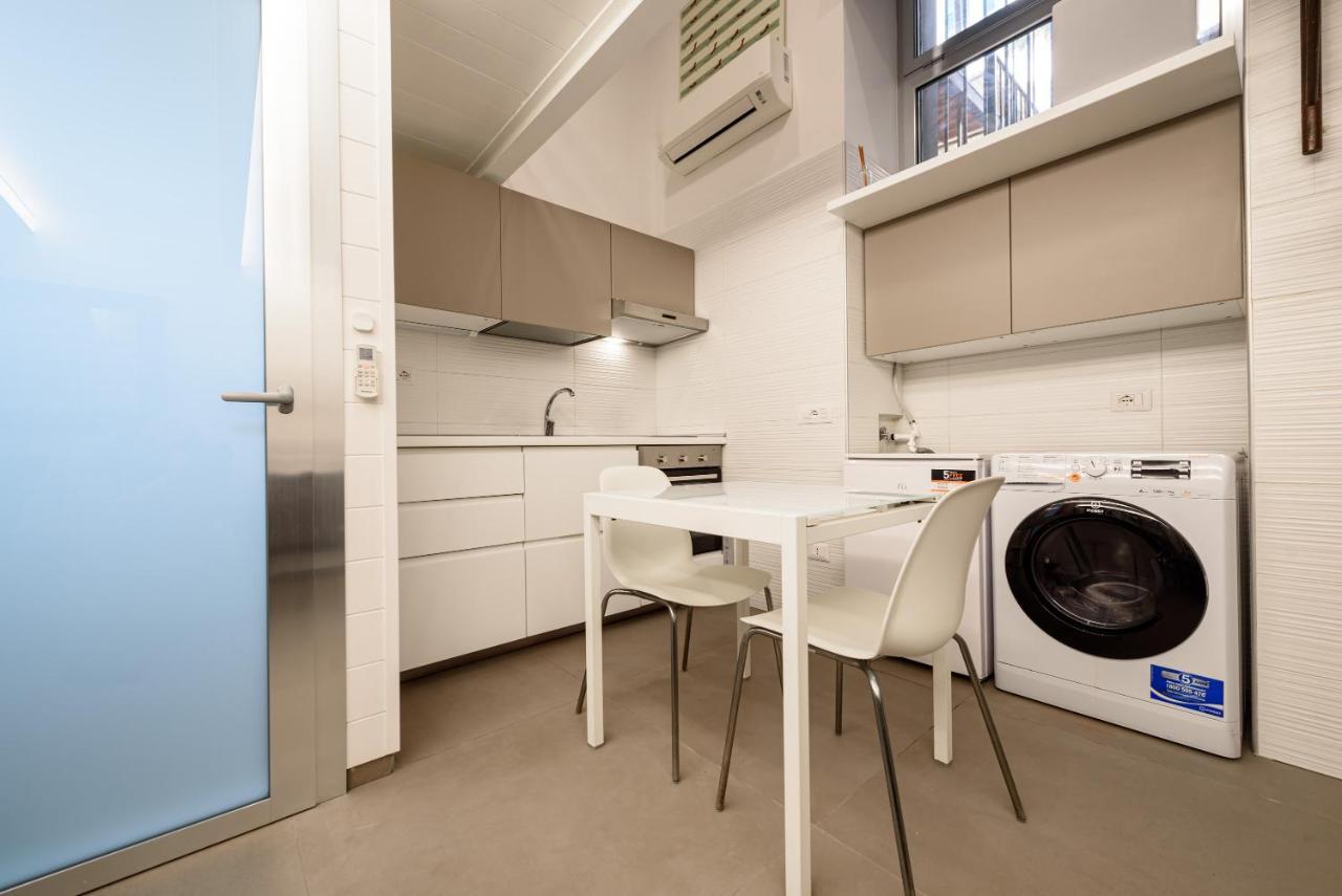 Riviera Di Chiaia 155 Apartment Наполи Екстериор снимка
