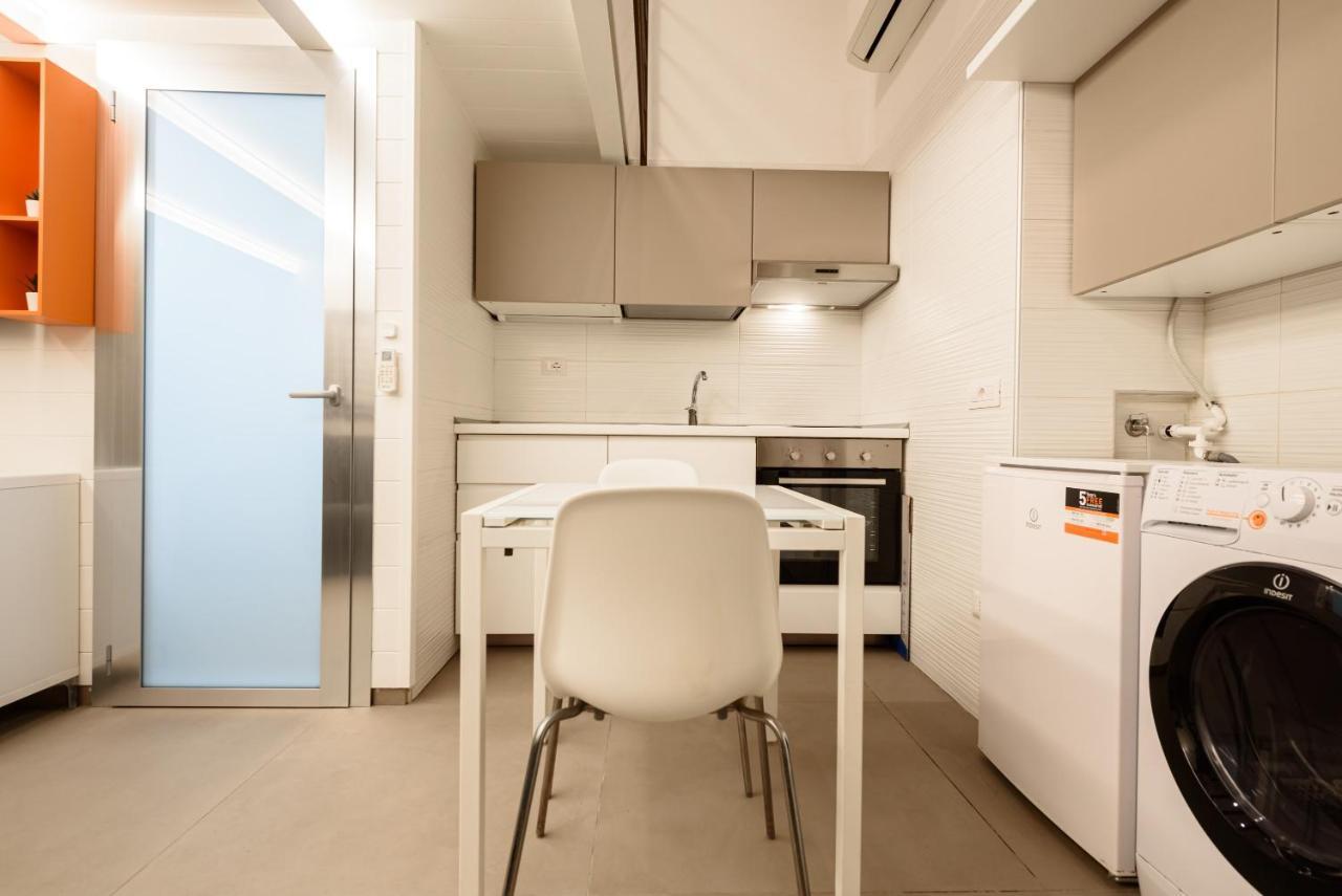 Riviera Di Chiaia 155 Apartment Наполи Екстериор снимка