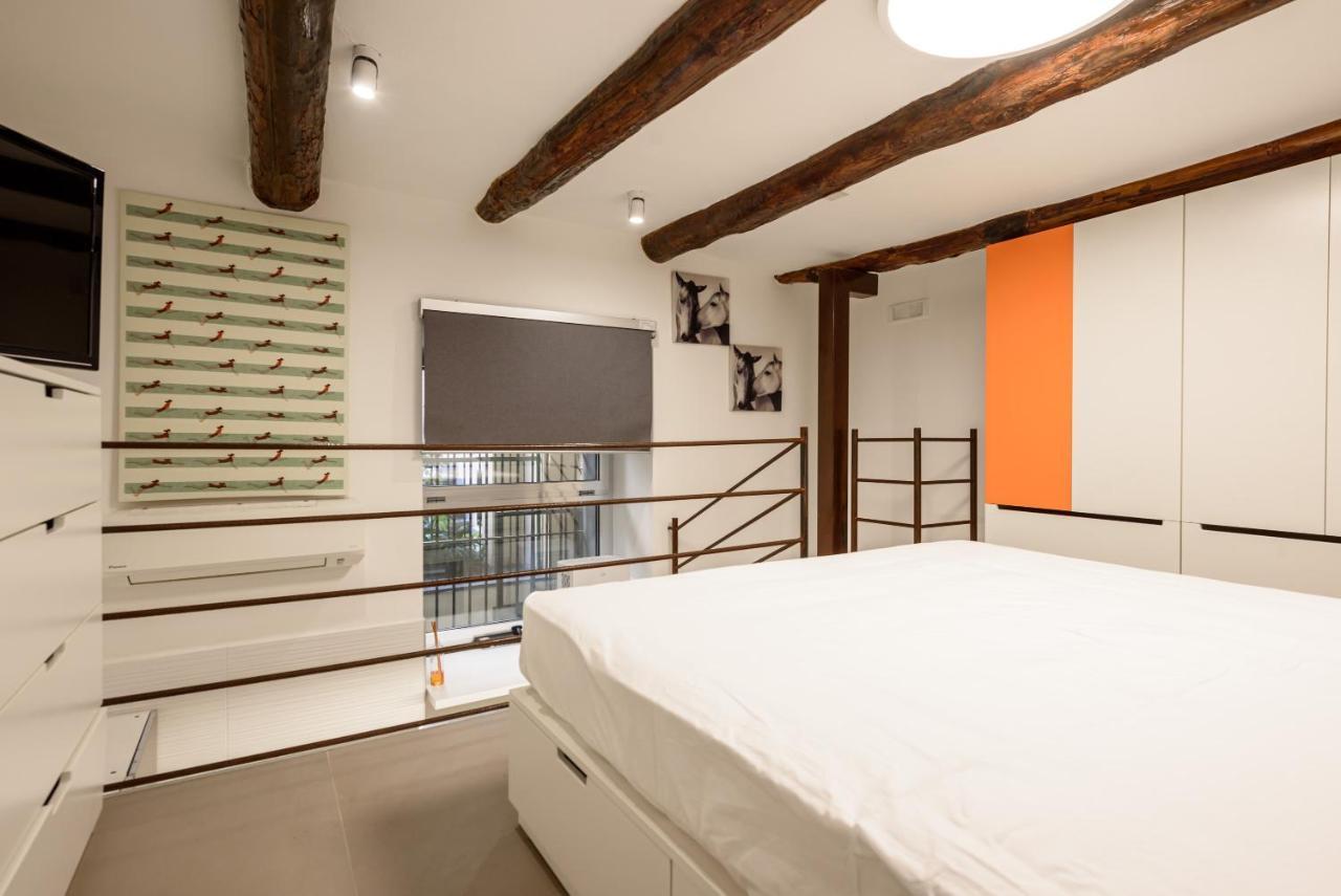 Riviera Di Chiaia 155 Apartment Наполи Екстериор снимка